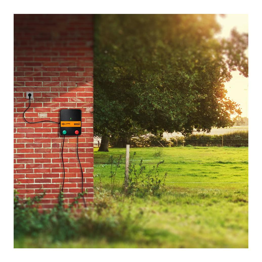 Électrificateur de clôture M550
