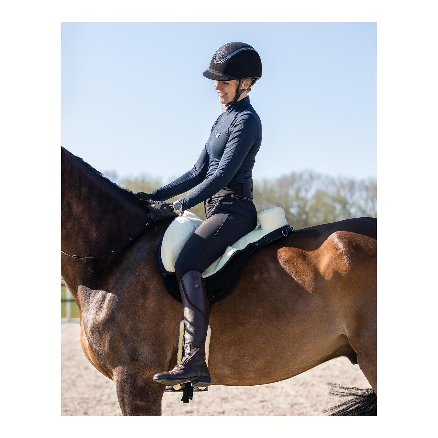 QHP Bareback Pad Super Soft - Reitpad mit Kunstfell & Anti-Rutsch