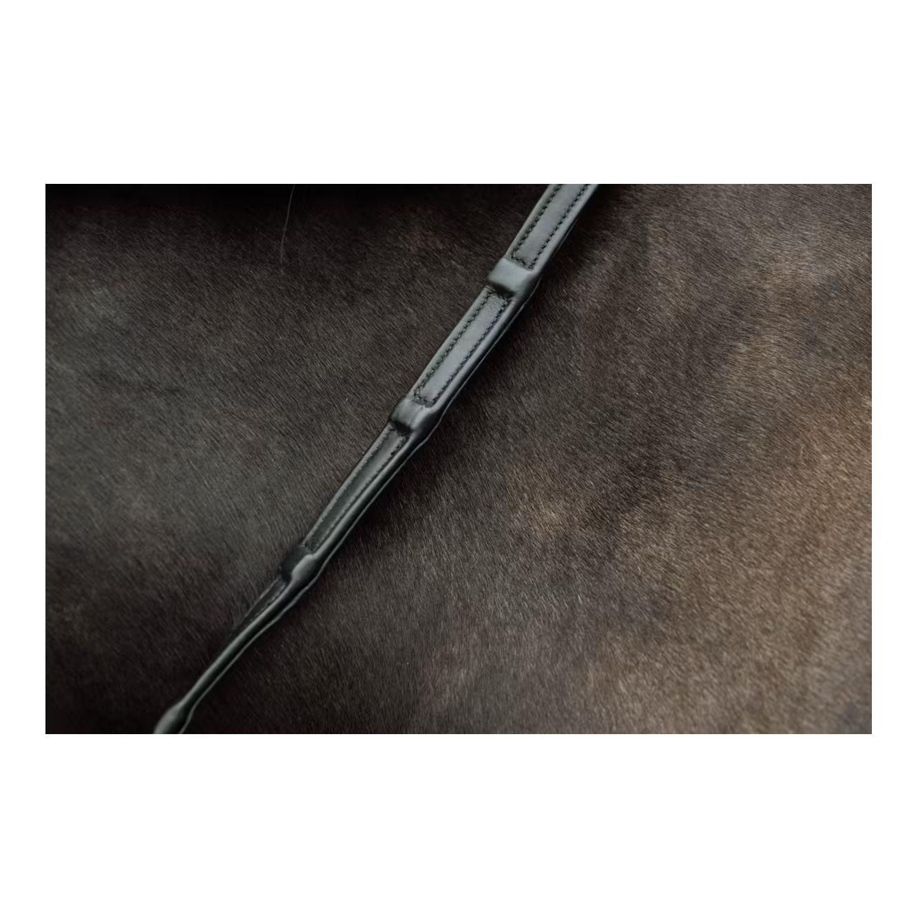 Zügel 1/2 aus Softleder mit 8 integrierten Stopps Zügel 1/2 aus Softleder mit 8 integrierten Stopps