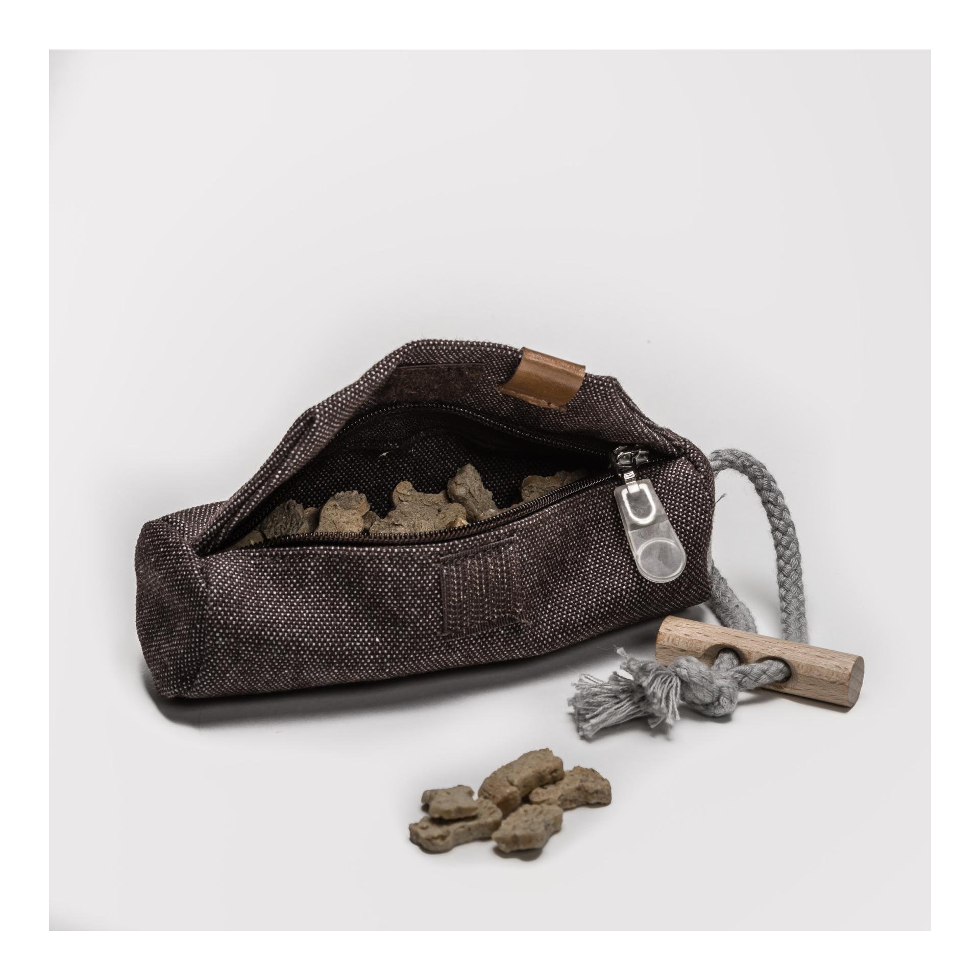 Futter Dummy - Heather Brown Futter Dummy - Heather Brown