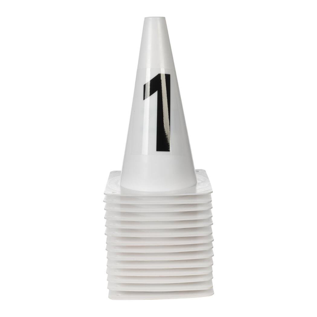 HKM Bahnpylonen Springen Hobby Horsing