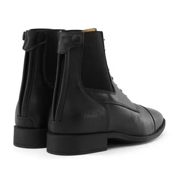 Stiefeletten mit Schnürung vorne Stiefeletten mit Schnürung vorne