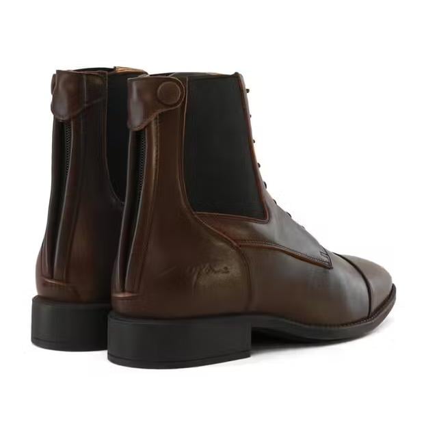 Stiefeletten mit Schnürung vorne Stiefeletten mit Schnürung vorne