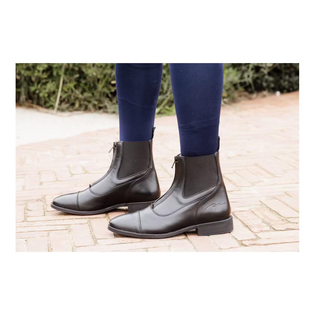 Stiefeletten mit Frontreißverschluss Stiefeletten mit Frontreißverschluss