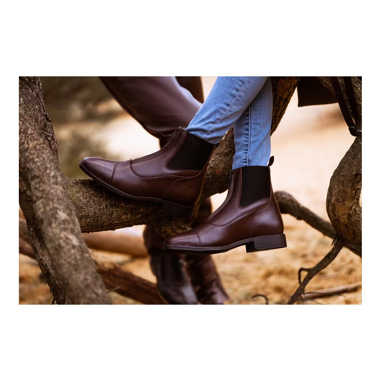Stiefeletten mit Frontreißverschluss Stiefeletten mit Frontreißverschluss