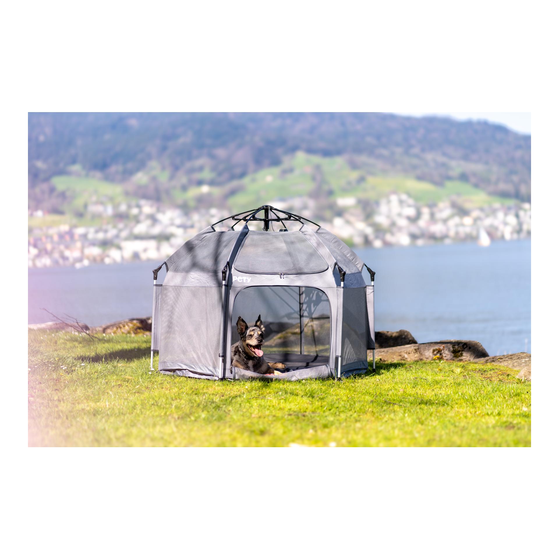 Laufstall Set gross mit Bodenmatte und Dach