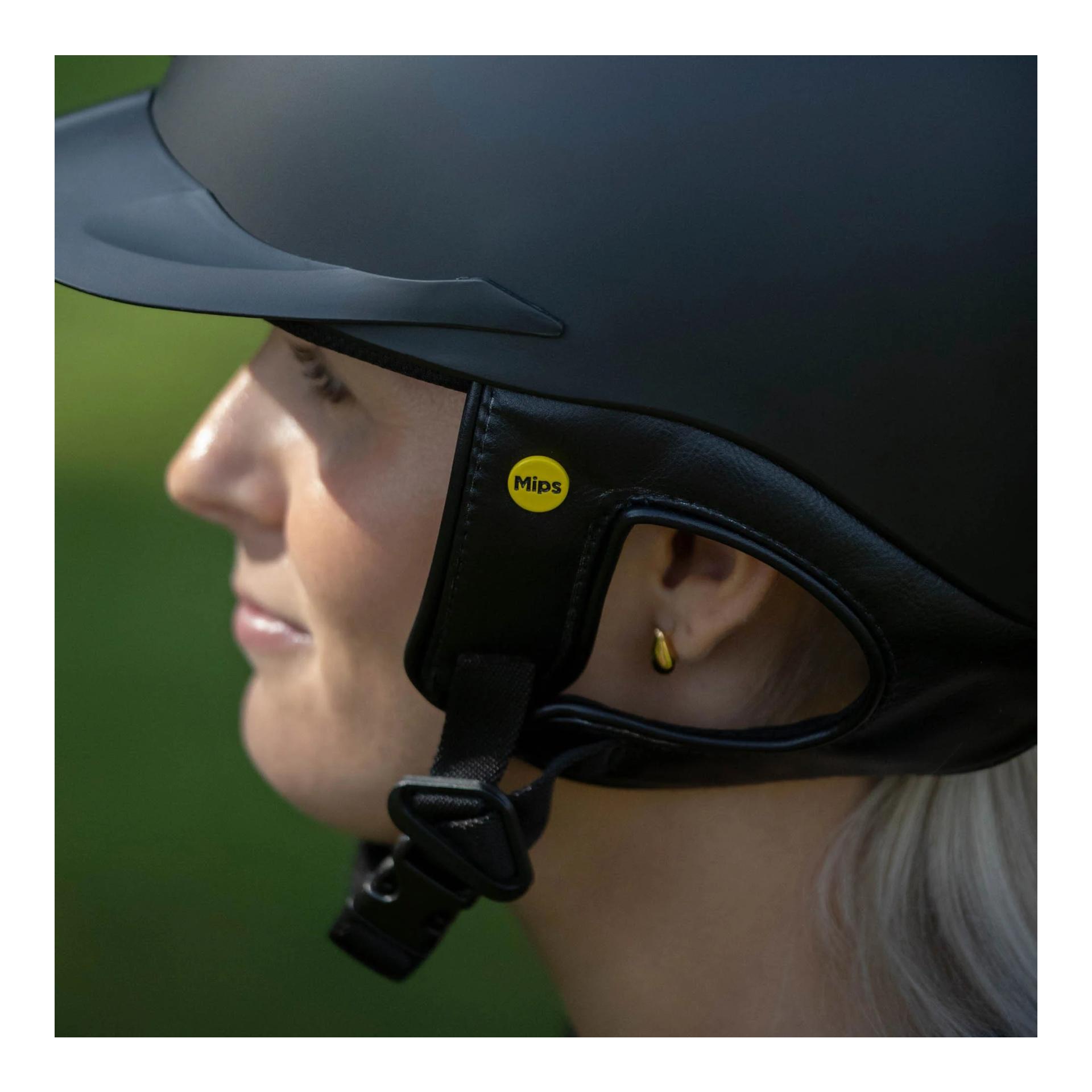 Back on Track Reithelm Lynx II Smooth Top