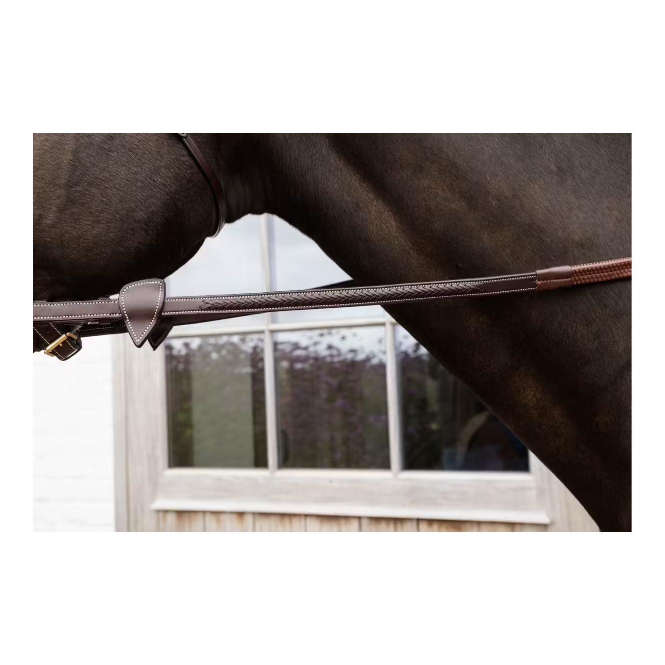 1/2'' Rubber reins with 7 leather loops and plaited finishing D 1/2'' Rubber reins with 7 leather loops and plaited finishing D