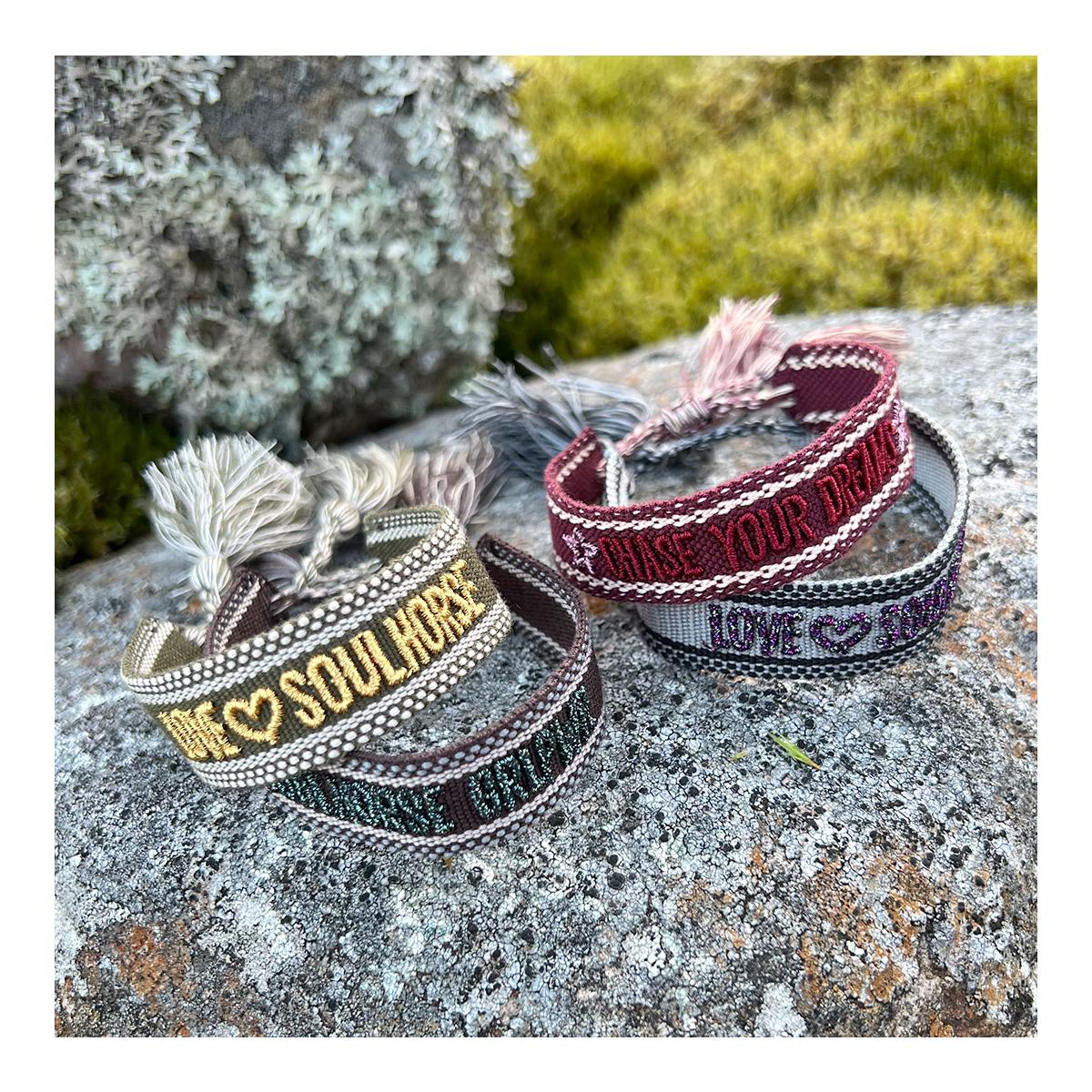 Stoffarmband "Chase Your Dreams" Stoffarmband "Chase Your Dreams"